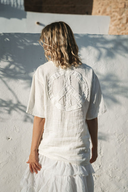 A Perfect Nomad | Peace T-shirt