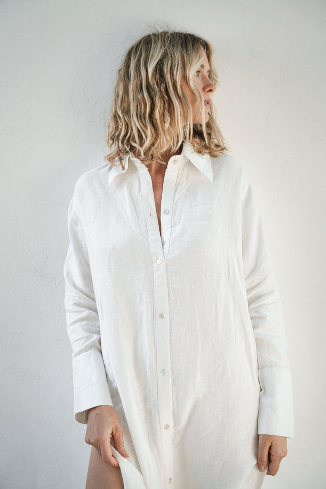 A Perfect Nomad | Evolve Linen Maxi Dress