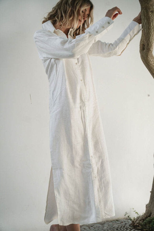 A Perfect Nomad | Evolve Linen Maxi Dress