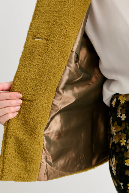 Apple Borg Faux Fur Collar Cropped Jacket – Mustard - Detail 4