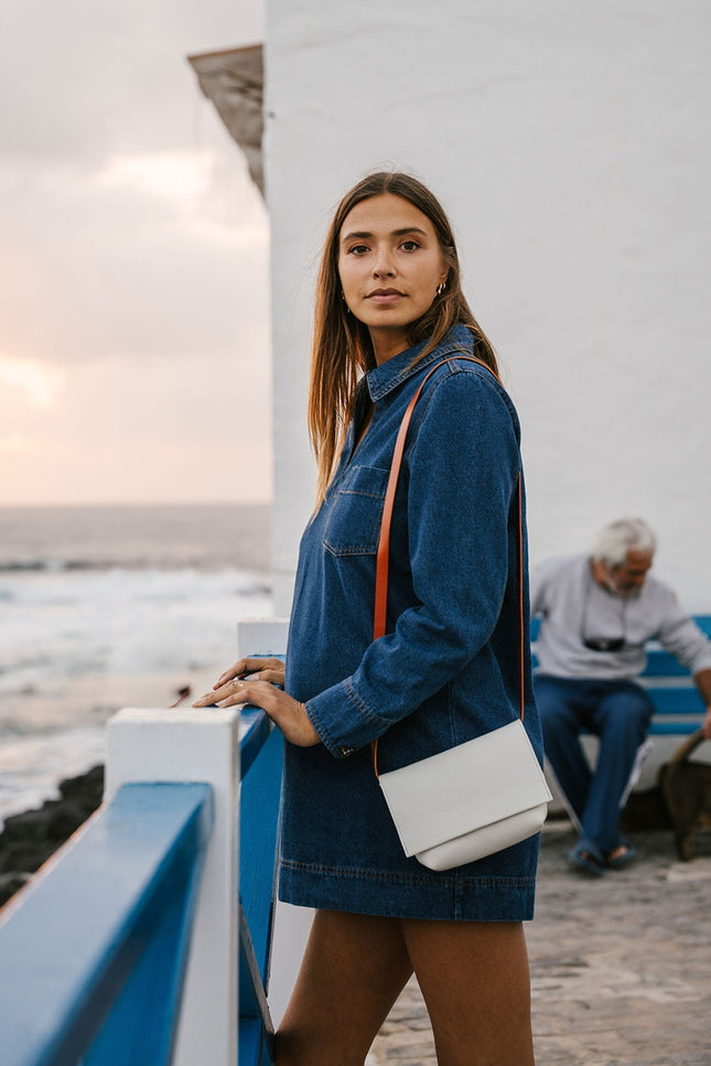 bolso piel aramara modelo fuerteventura el cotillo