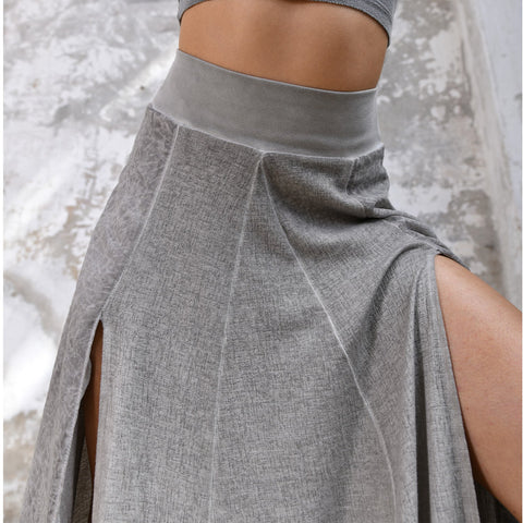 Zhenabia | ZHE Skirt in Light Gray