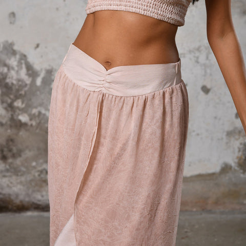 Zhenabia | Gaia Salvar in Powder Pink