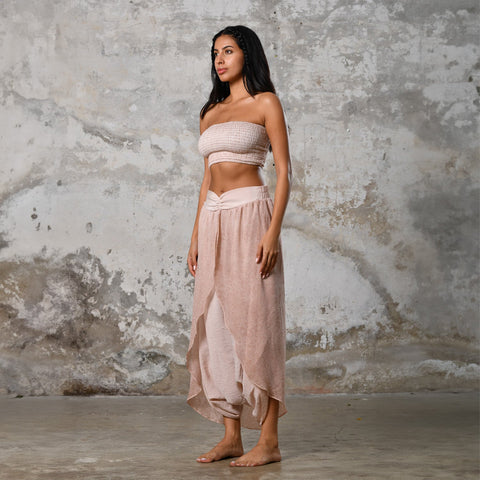 Zhenabia | Gaia Salvar in Powder Pink