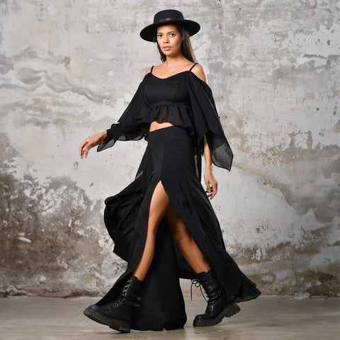 Zhenabia | VENUS Blouse in Black