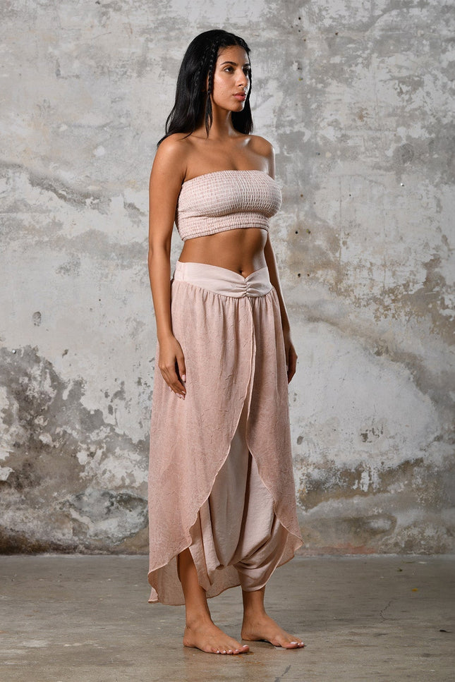 Zhenabia | Gaia Salvar in Powder Pink