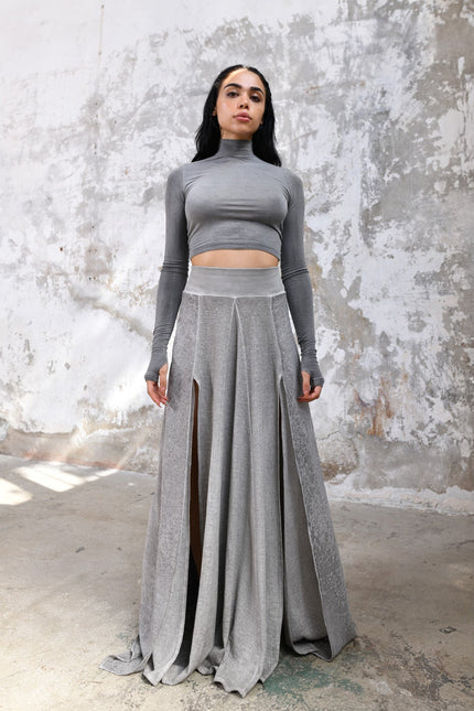 Zhenabia | ZHE Skirt in Light Gray