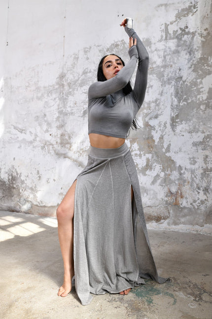Zhenabia | ZHE Skirt in Light Gray