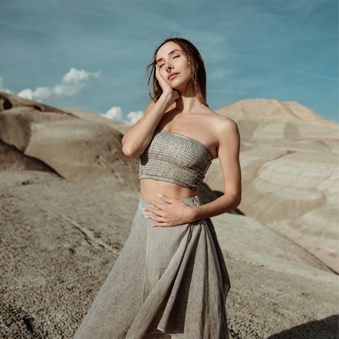 Zhenabia | HENA Body in Light Gray