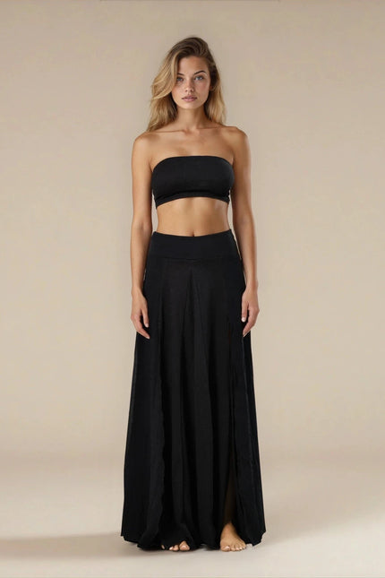 Zhenabia | ZHE Skirt in Black