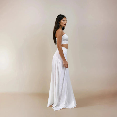 Zhenabia | ZHE Skirt in White