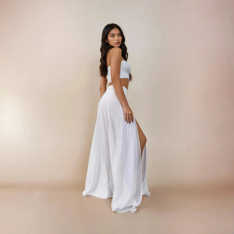 Zhenabia | ZHE Skirt in White