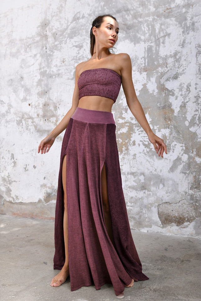 Zhenabia | ZHE Skirt in Cherry