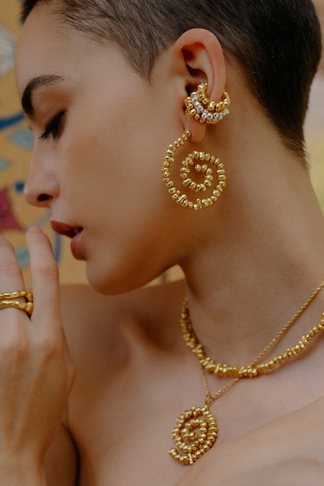 Arvino | Molten Dance of Flames Necklace