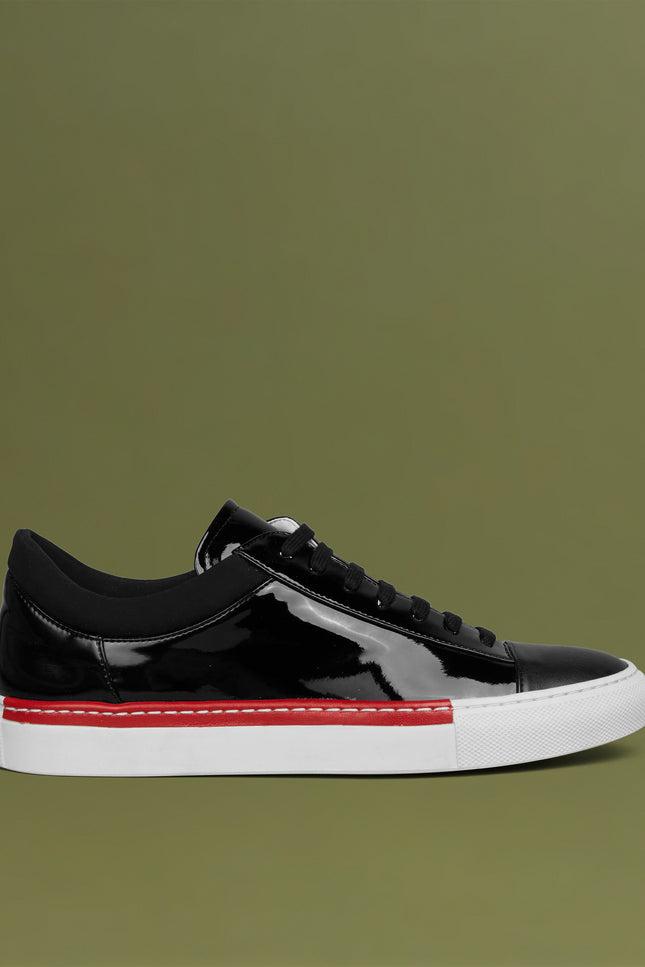 O2 Monde | Asha Sneakers black