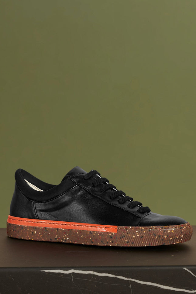 O2 Monde | Asha Sneakers black velvet