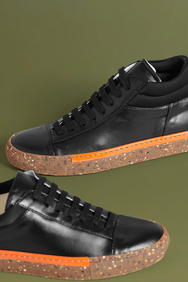 O2 Monde | Asha Sneakers black velvet