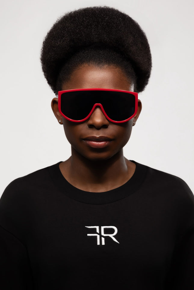 Freisi | Opulent Style Oval Sunglasses