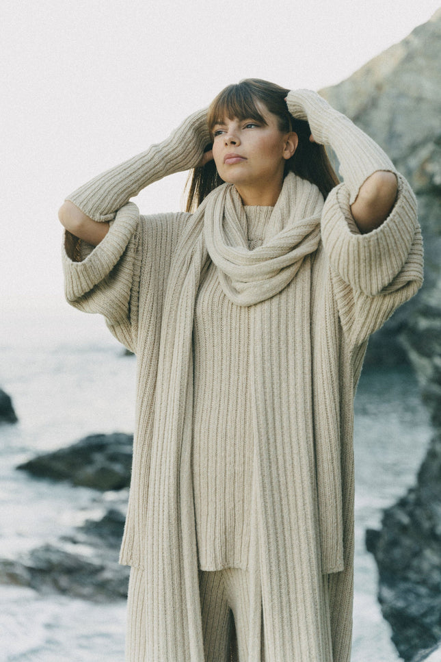 A Perfect Nomad | Native Knit Oversized Scarf