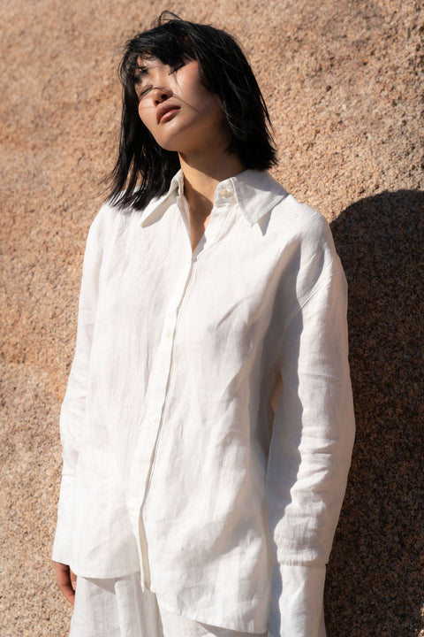 A Perfect Nomad | Evolve Linen Shirt white