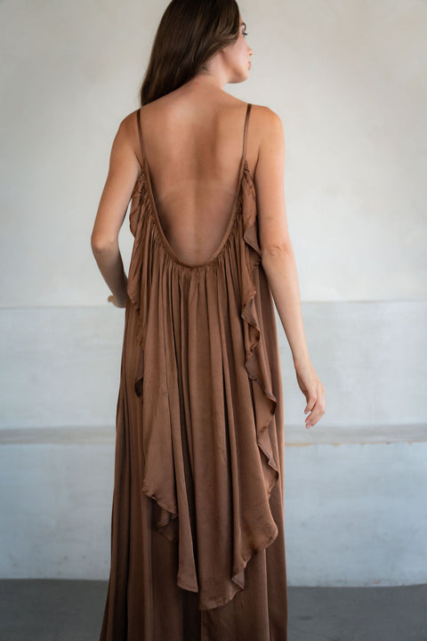 A Perfect Nomad | Jedwabny Syros