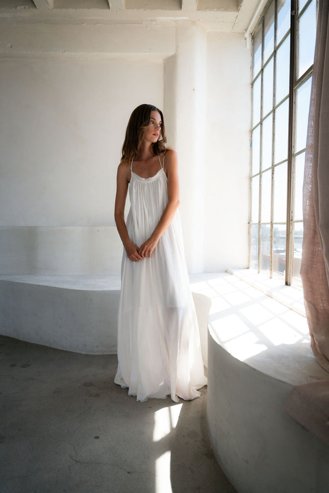 A Perfect Nomad | PEPONI DRESS