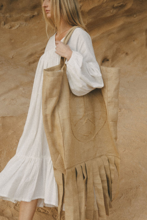 A Perfect Nomad | GIANT PEACE BAG