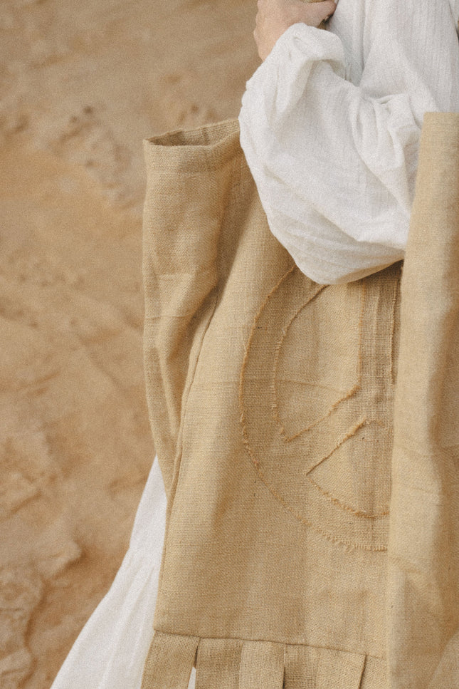 A Perfect Nomad | GIANT PEACE BAG