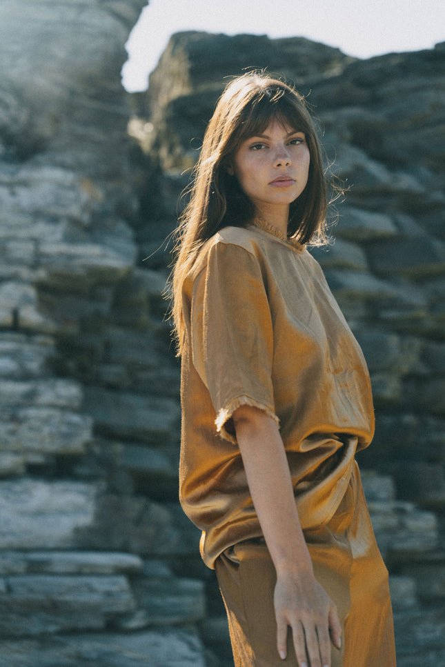 A Perfect Nomad | RAW LOVER TEE - COCO