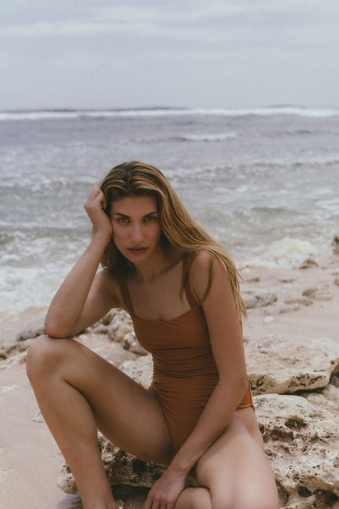 A Perfect Nomad | Calo Swimsuit, brown