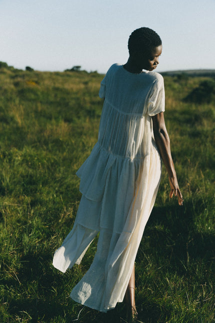 A Perfect Nomad | Her Own Hero Midi Dress