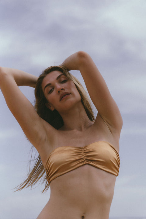 A Perfect Nomad | Bare Bikini, gold