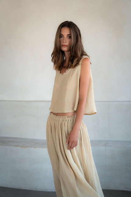 A Perfect Nomad | LAMU TOP