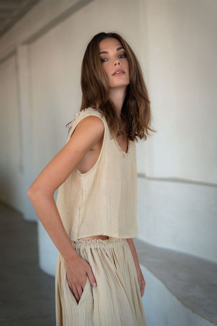 A Perfect Nomad | LAMU TOP