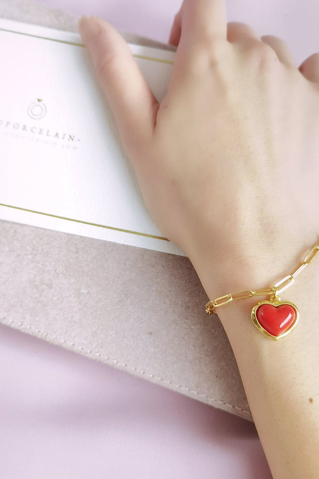 Poporcelain | Red Heart Charm Bracelet
