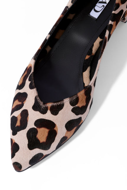 pointed toe ballerina flats in animal print color pattern and memory foam insole