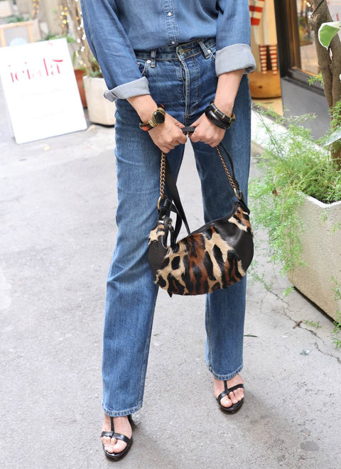 JUAN-JO I Torebka w kształcie półksiężyca