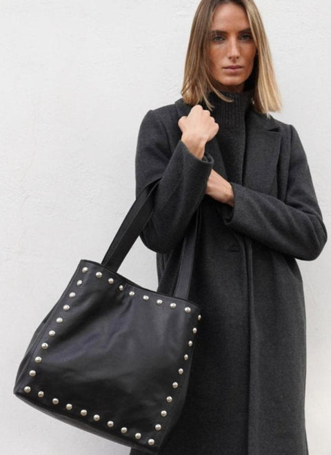 JUAN-JO I Torebka Czarna Valentina