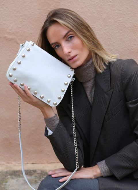 JUAN-JO I Torebka skórzana z ćwiekami Adele