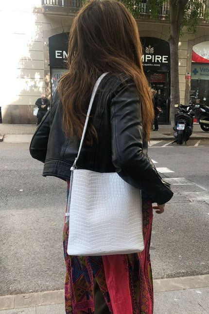 JUAN-JO I Bolso Cubo Piel Marrón Oscuro Bucket
