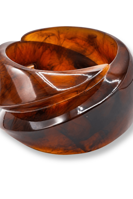 Michael Nash Jewelry | Brigite Polished Tortoise Resin Carved Bangle