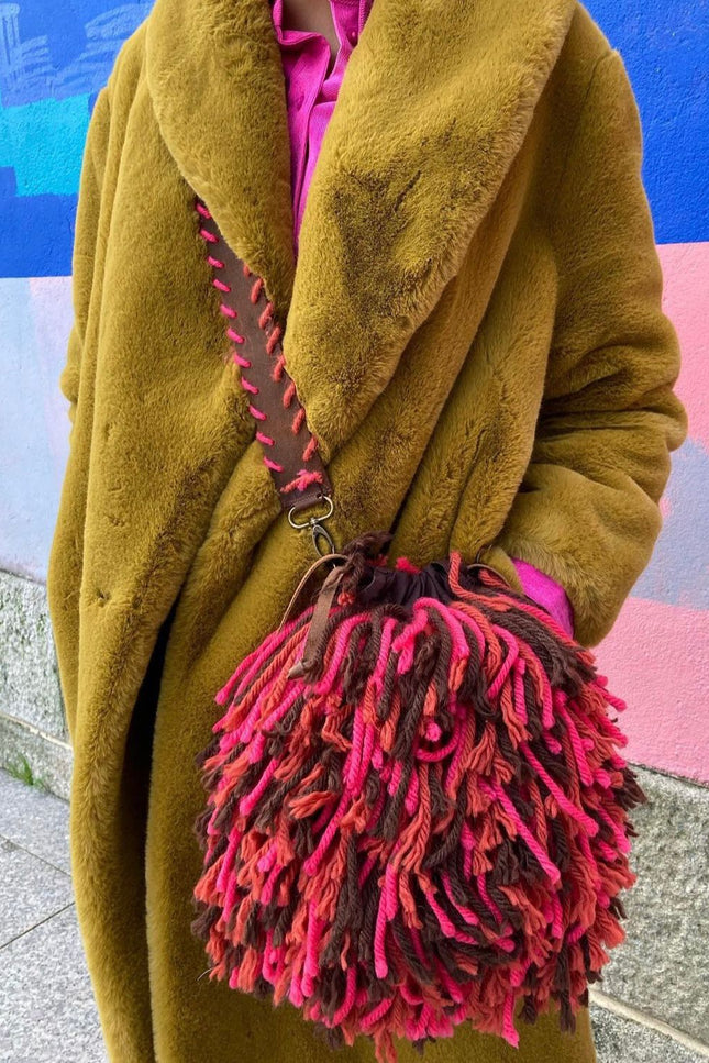 Entrudo | Burga Bucket Bag with fringes