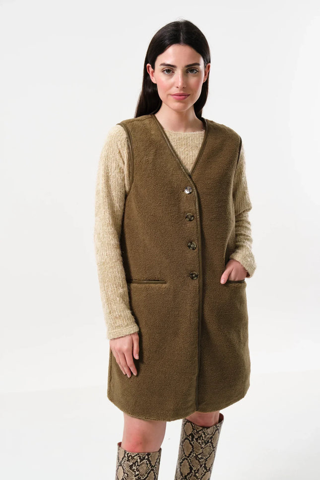 Cathel Borg Longline Waistcoat - Nutmeg - Front