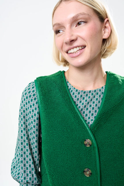 Cathel Borg Longline Gilet - Green - Detail 1