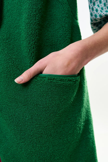 Cathel Borg Longline Gilet - Green - Detail 2