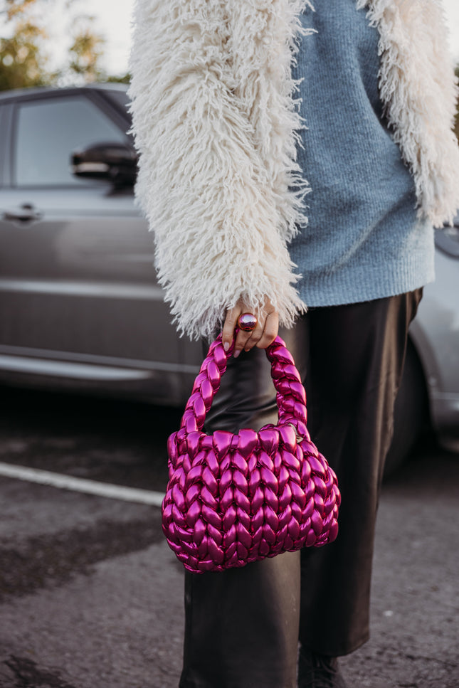 velvet handbag, chunky velvet bag, statement handbag, designer velvet bag, luxury soft bag, handmade velvet bag, unique fashion bag, trendy soft bag, machine washable handbag, elegant evening bag, soft chunky velvet handbag for everyday wear, handmade statement bag with a long handle, luxury machine washable bag for special occasions, unique velvet crossbody bag for women, fashion-forward plush bag with scarf