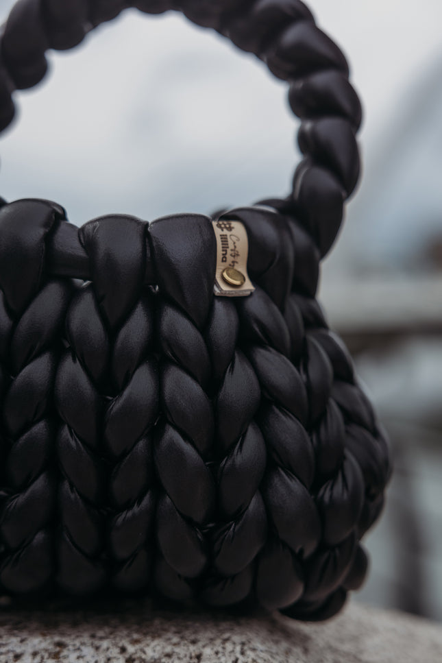 velvet handbag, chunky velvet bag, statement handbag, designer velvet bag, luxury soft bag, handmade velvet bag, unique fashion bag, trendy soft bag, machine washable handbag, elegant evening bag, soft chunky velvet handbag for everyday wear, handmade statement bag with a long handle, luxury machine washable bag for special occasions, unique velvet crossbody bag for women, fashion-forward plush bag with scarf