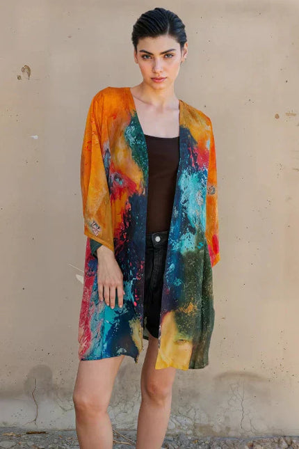 Canvas & Chaos Abstract Print Short kimono