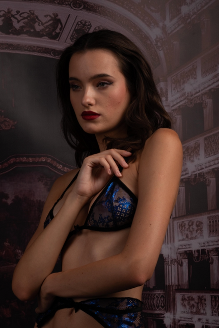 Odette Ancel | The Dark Blue Bra