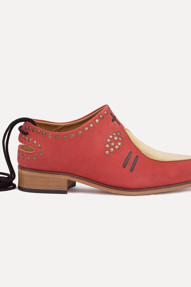 Entrudo | Careto Flat shoes with lace red